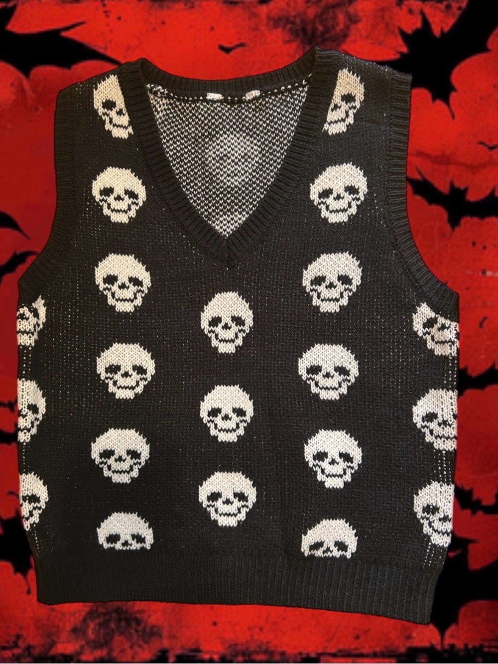 Black Skull-Pattern V-Neck Sweater Vest - size S